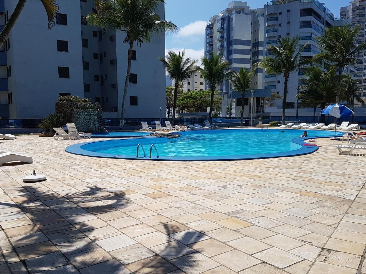 Apartamento Beira Mar Карагуататуба Екстериор снимка